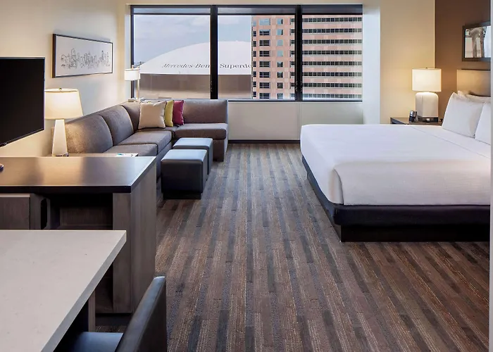 Hyatt House New Orleans Downtown Hotel